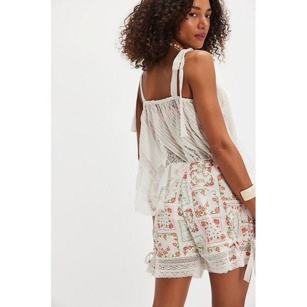 Free People Blooming Lace Shorts/ Hankey Quil Sz 10 NWT - Picture 4 of 10